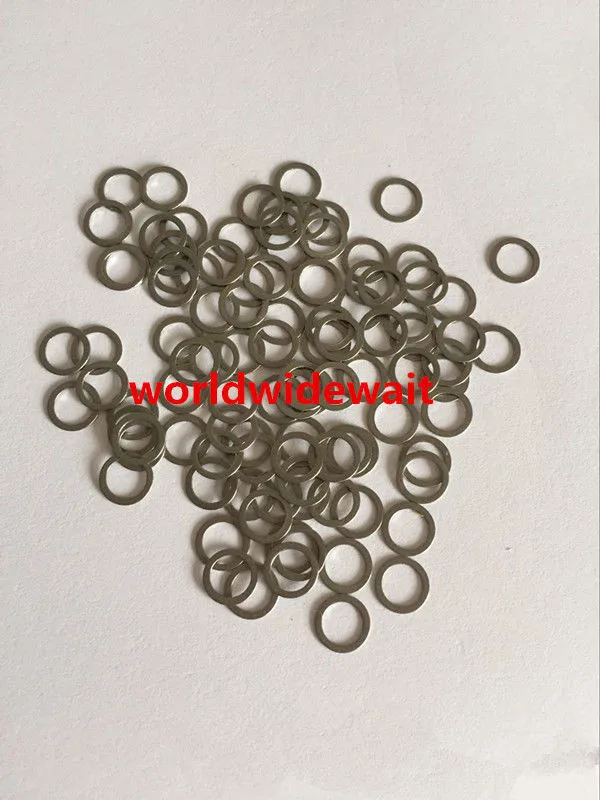 100 x เปลี่ยน 5 มม. x 10 มม. OD x 0.5 มม. หนา Pop Rivet สแตนเลสสตีลแบนปะเก็นเครื่องซักผ้า