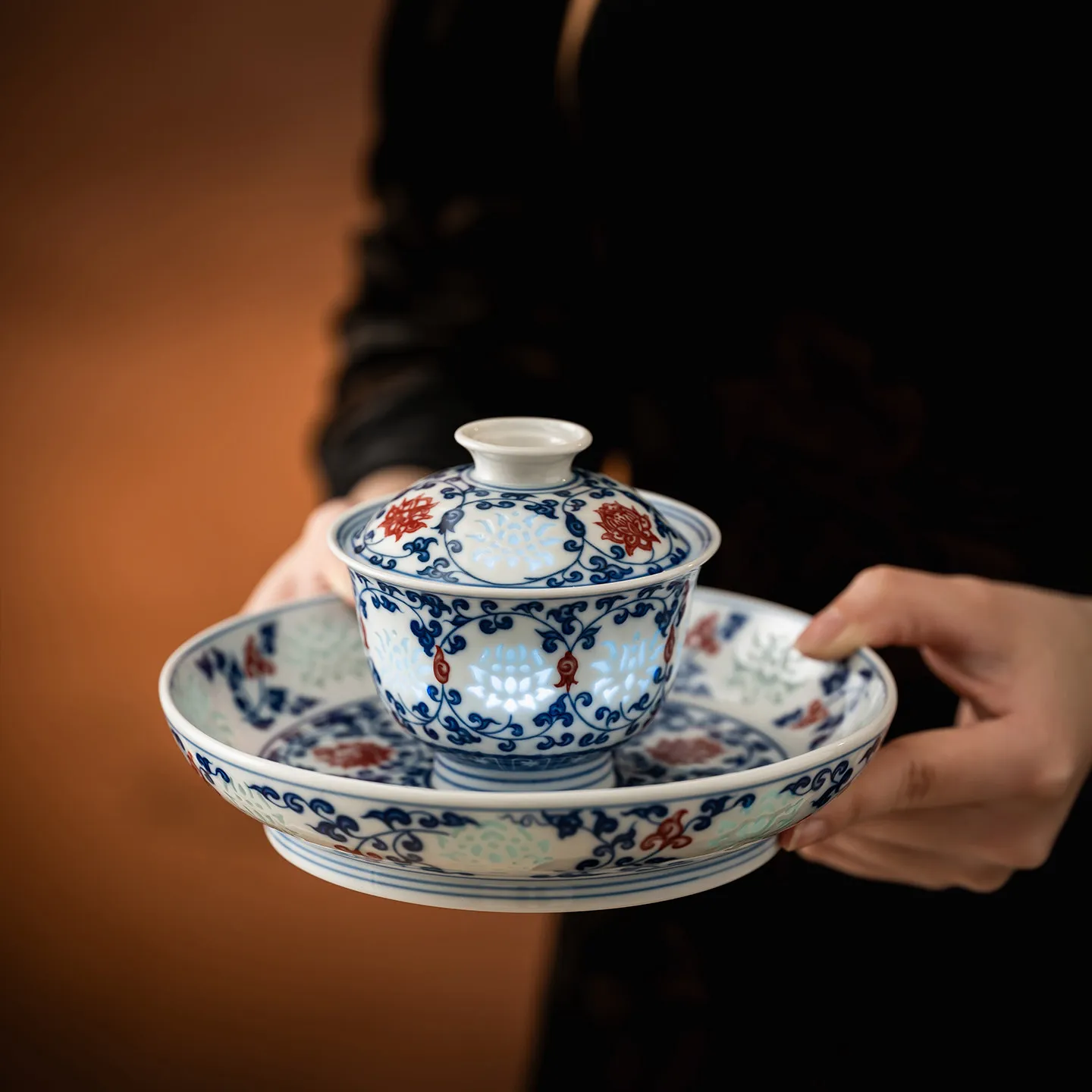 Jingdezhen Blue and White Red Interlock Branch Exquisite Two Tureen Not Hot Tea Brewing Bowl Household Ceramic Cup Large