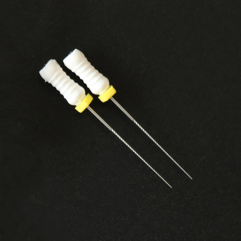 1 صندوق ملفات Niti K للأسنان/ملفات H-ملف استخدام اليد لقناة الجذر اللبية