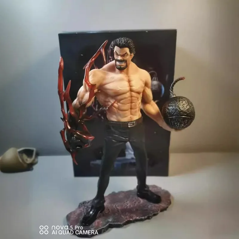 

Hot One Piece Gk Hero'S End Bullying Sky Painting Iron Fist Cap Desktop Model Pendant Box Set Handmade Decoration Birthday Gift