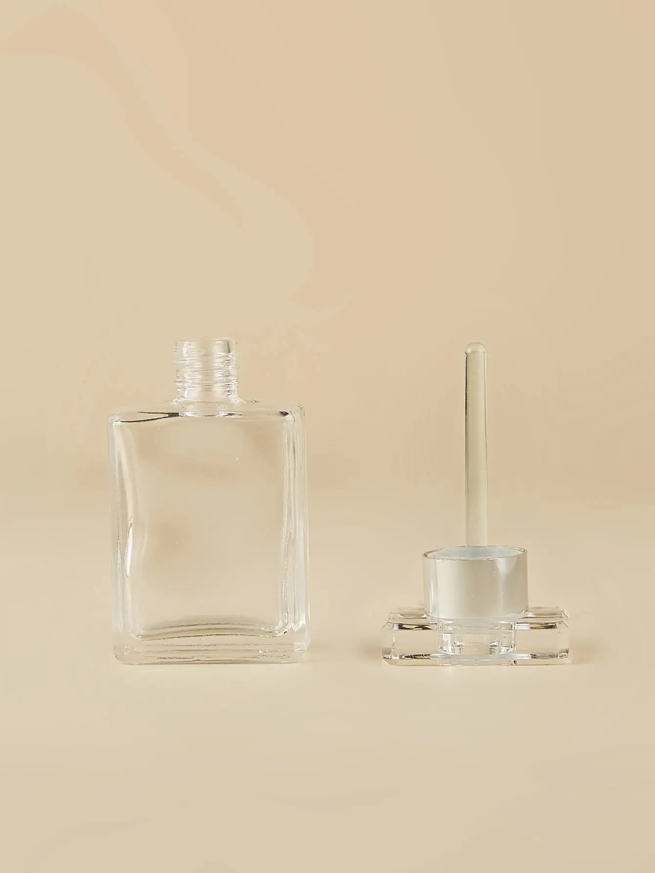 15ml Transparent Essence Bottle with Square Cover - Perfect for Essential Oils, Perfume, and More - Portable and Refillable