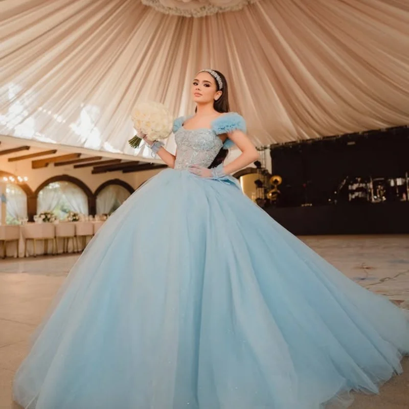 

Customized sky blue Quinceanera Dresses Off the Shoulder Tull applique Lace layering Long tail Bow Vestido De 15 Quinceanera