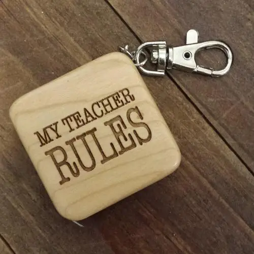hot saltWholesale Brand Promotion Gifts Wood Tapeline Custom Logo Mini Wooden Round Square Measuring Tape with Key Chain Cheap