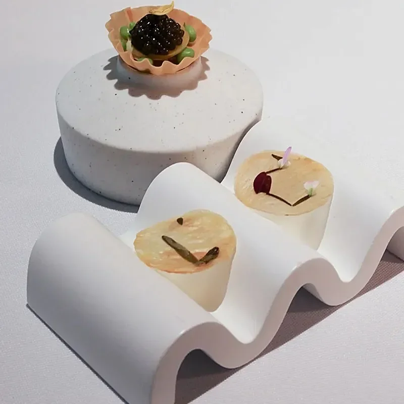Ceramic White Special-shaped Tableware Western Plate Molecular Cooking Wave Plate French-style Dessert Sushi Plate Tableware