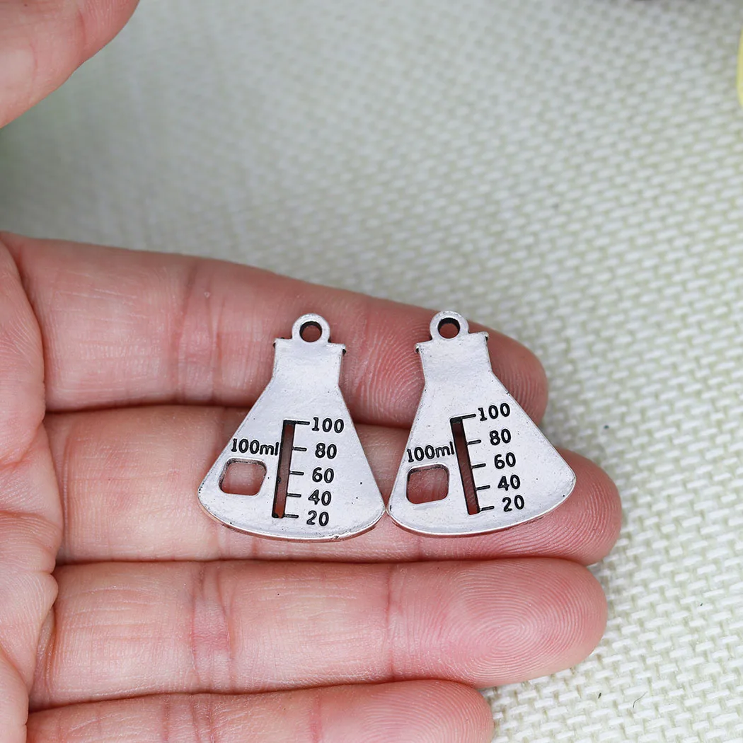 10pcs/Lot Chemical Science Instrument Charms Graduate Scholar Pendants for Jewelry Making DIY Students Gifts Accessories 26x21mm