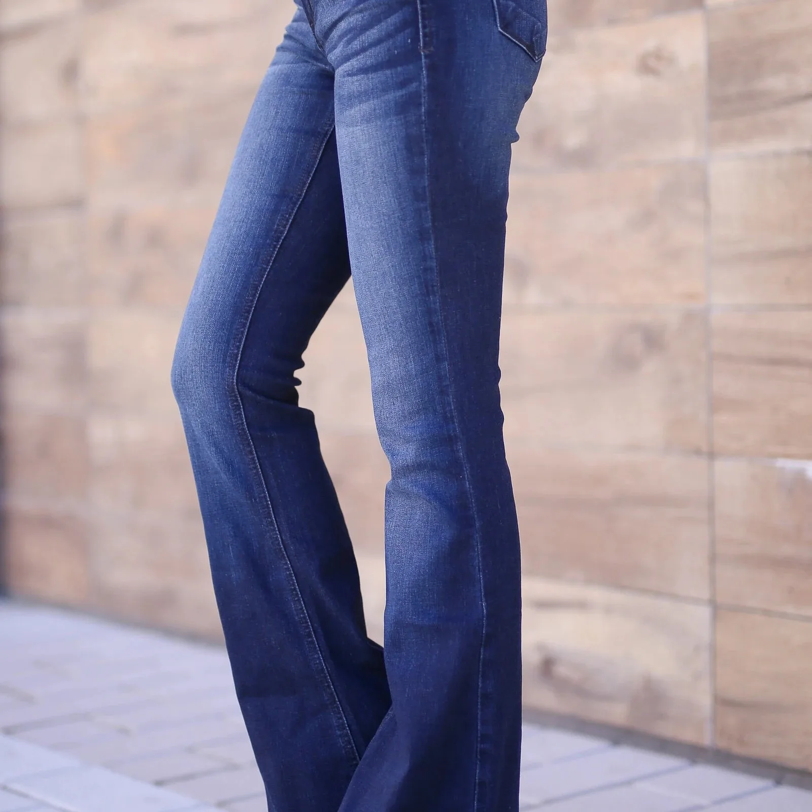 Autumn and Winter New Fashion Casual Solid Color Slimming Flared Jeans Denim Trousers Ladies Jeans Women's Clothing