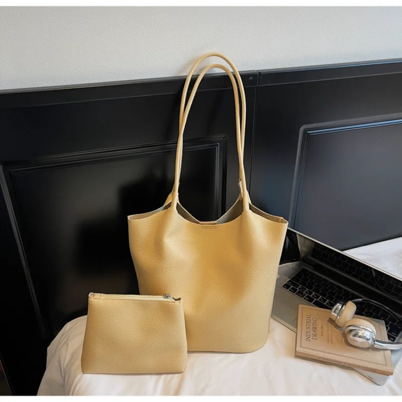 

Minimalist Multi-Color Leather Tote Bag, Pebbled Texture, Versatile Everyday Purse for Work & Outings Casual Purse for Daily Use