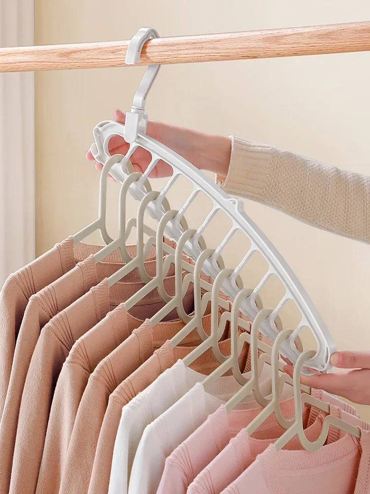 5 Stück, 9-fach faltbare Kleiderbügel aus Kunststoff, robust, platzsparend, ideal als Organizer für den Kleiderschrank zu Hause. – Detail 17
