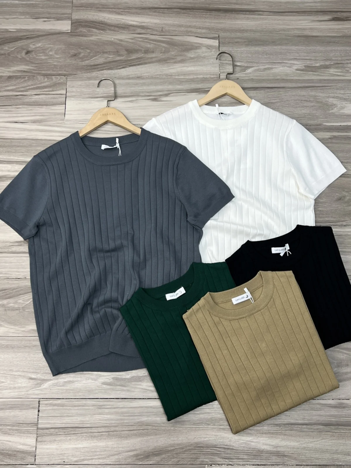 

Zhome Men's Luxury Stripe Knitted ort Sve round Ne Elastic T-irt Faionable Urban Sle Breathable Summer Top