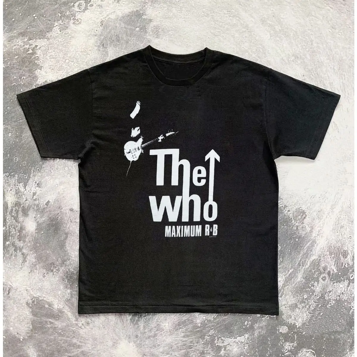 Artículo de calidad asequible: una camiseta retro holgada de manga corta hecha de algodón puro de The Who