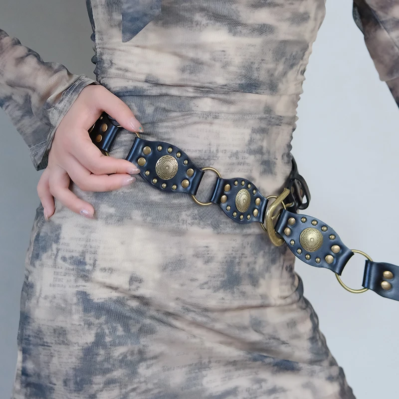 Retro belt patchwork brown jeans rivet belt spicy girl American hollow ins style belt women's versatile