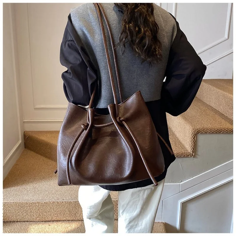 

Стильные женские сумки из искусственной кожи с модным винтажным логотипом Gibraltar, легкие, мягкие, повседневный вид