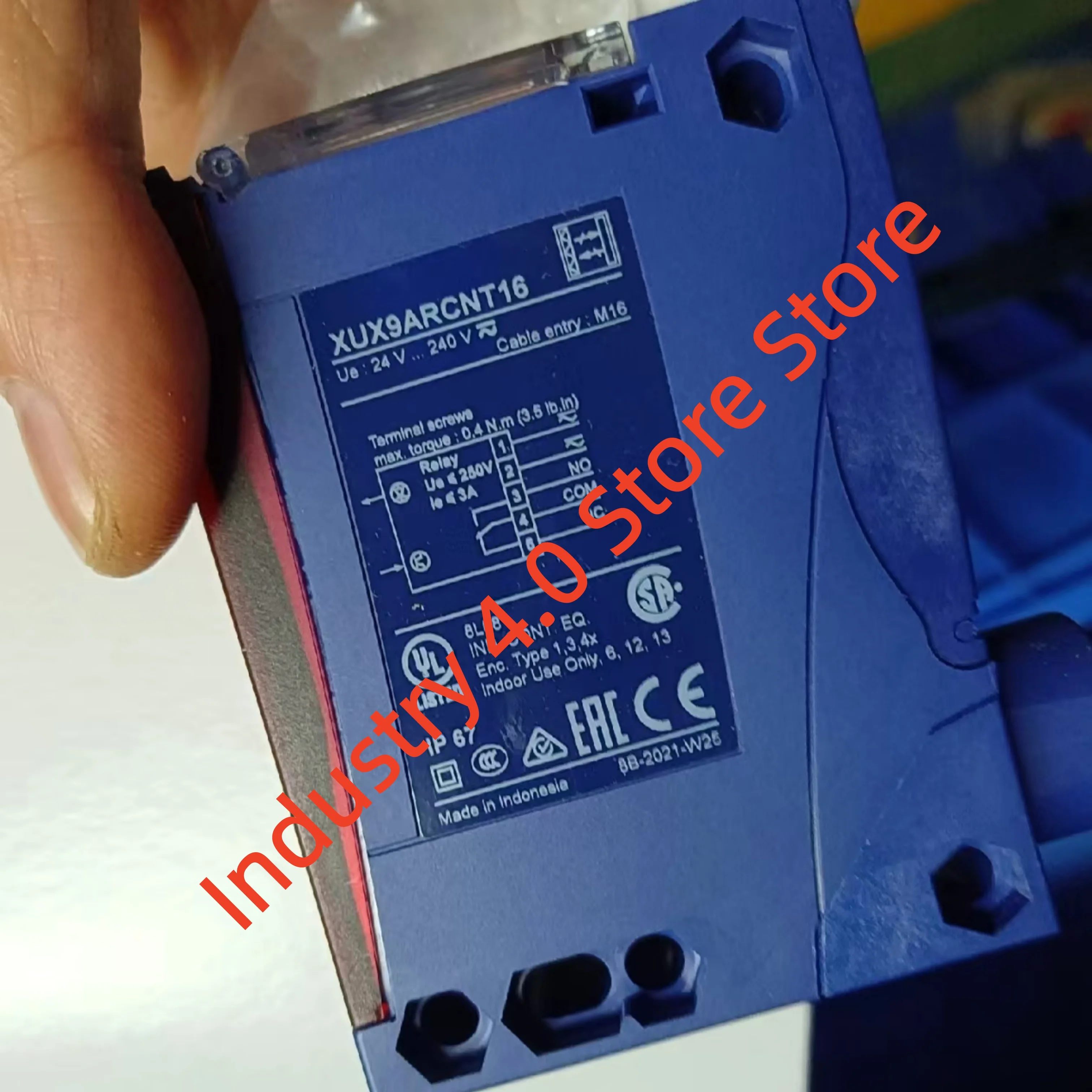 XUX9ARCNT16 Lichtschrankensensor 100 % NEU