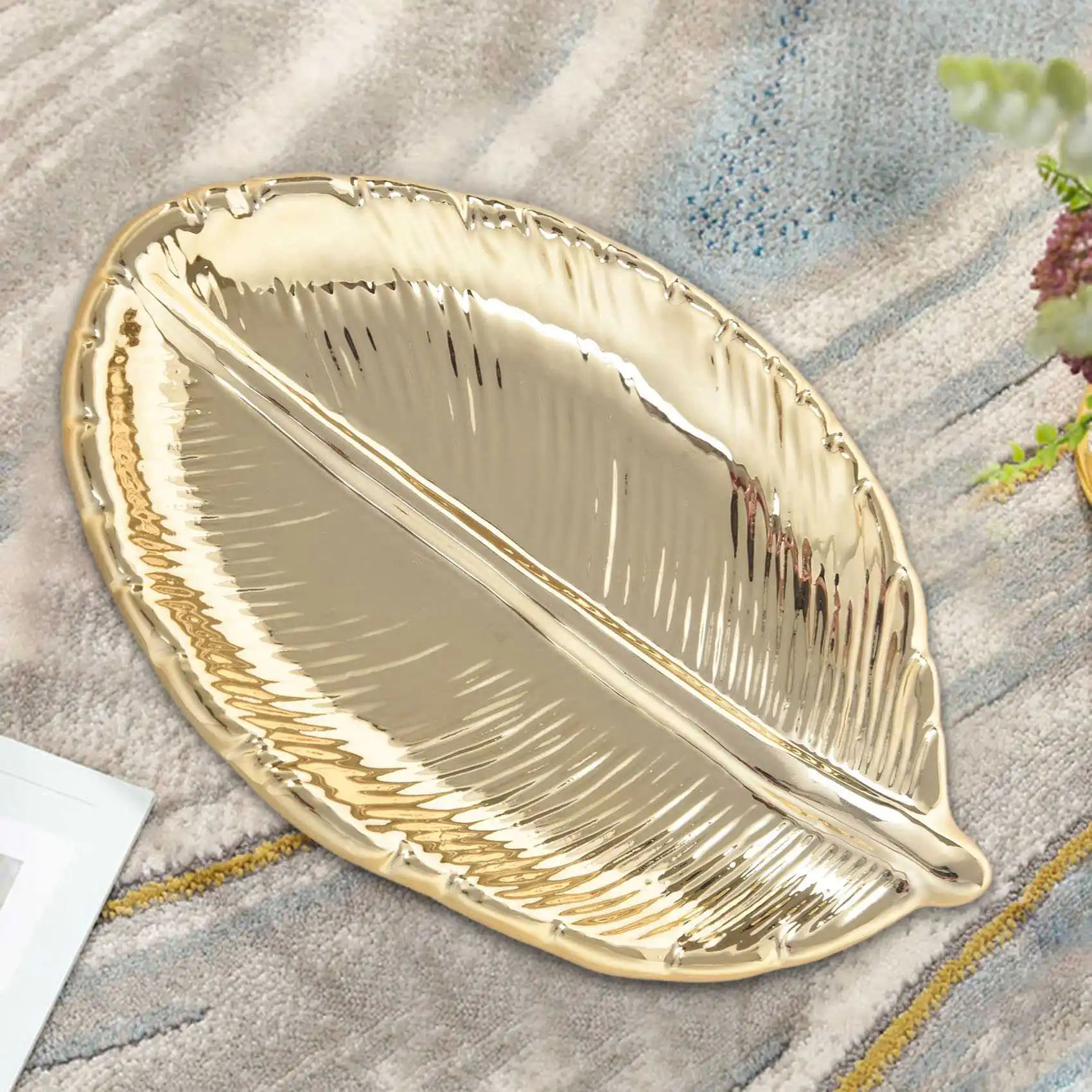 Decorative Gold Leaf Ceramic Plate Dish Porcelain Candy Trinket Dish Jewelry Fruit Serving Tray Storage Plate Crockery Tableware