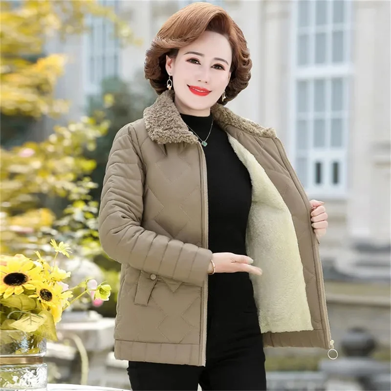 Middle Aged Mother's Winter Outfit New Jacket With Plush And Thicke Women's Short Quilted Cotton Jacket Slimming Plush Warm Coat