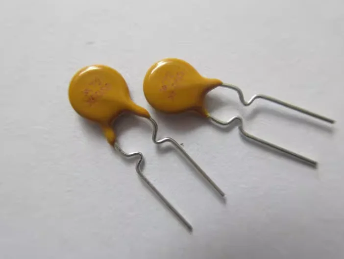 RXEF050 72V 0.5A Through-hole Self-recovering Fuse PPTC 72V/60V 0.5A 500MA