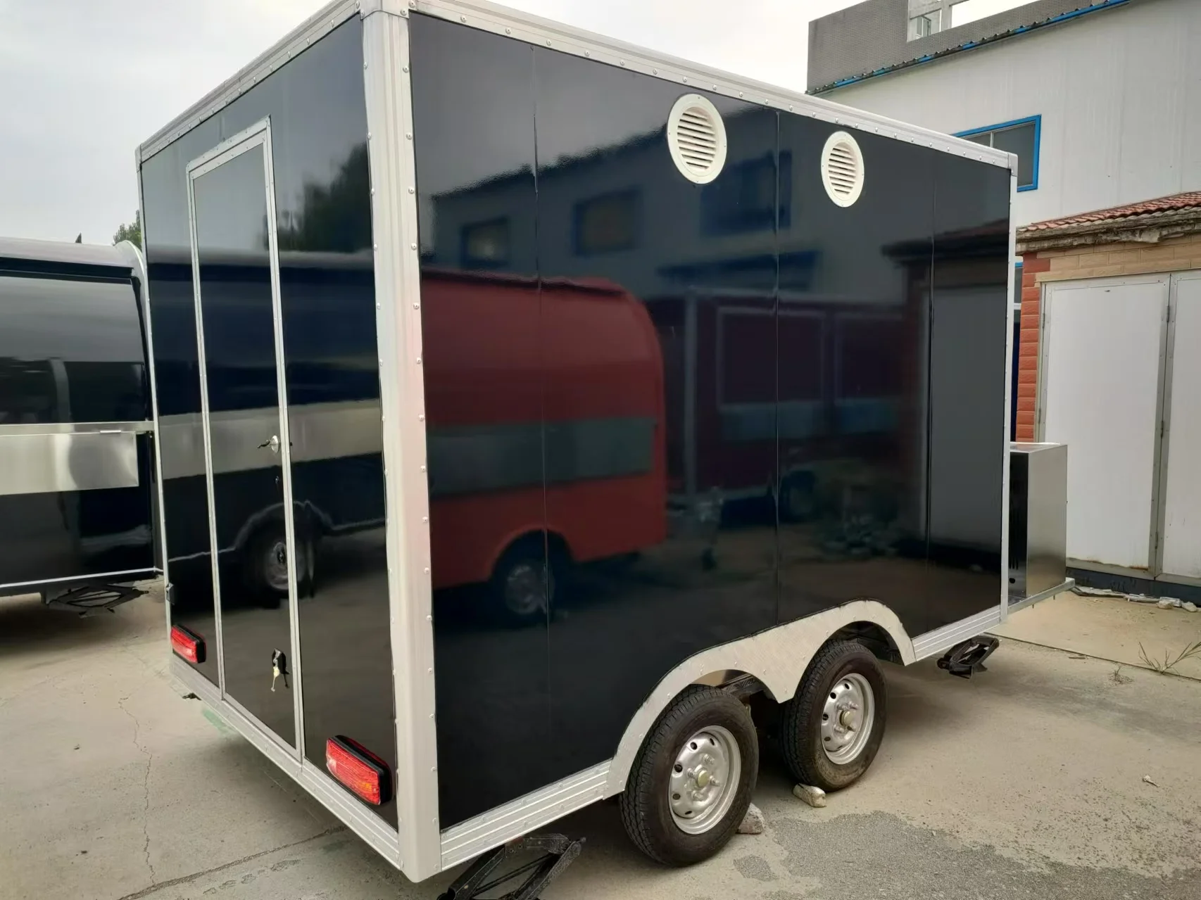 맞춤형 케이터링 밴 이동식 주방 벤더 사각 트레일러 BBQ용 이동식 케이터링 사업용 푸드 트레일러