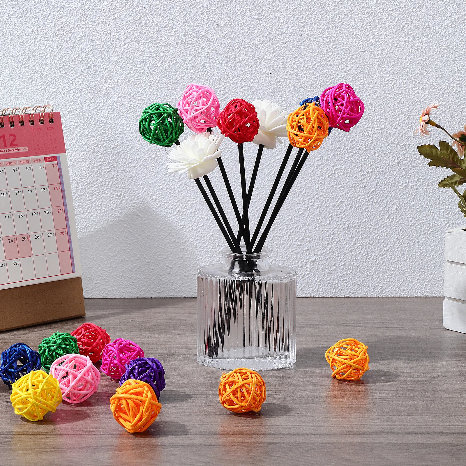 

50pcs Rattan Balls Aromatherapy Christmas Decor Ornaments Vase Filler Craft Project Wedding Table Nursery Mobiles Party