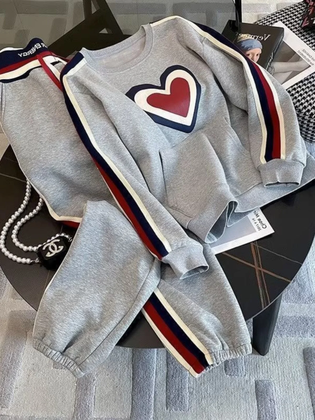 

Spring Autumn High-End Color Block Heart Sweatshirt Sports Casual Pants Two-Piece Set Women Winter Fleece Long Sleeve round Neck