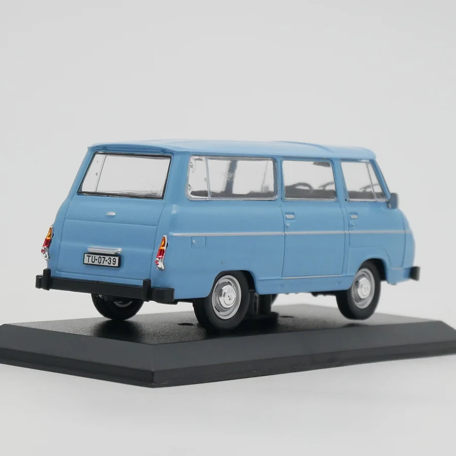 Ixo 1:43 Ist Skoda 1203 Diecas Car Model Metal Toy Vehicle