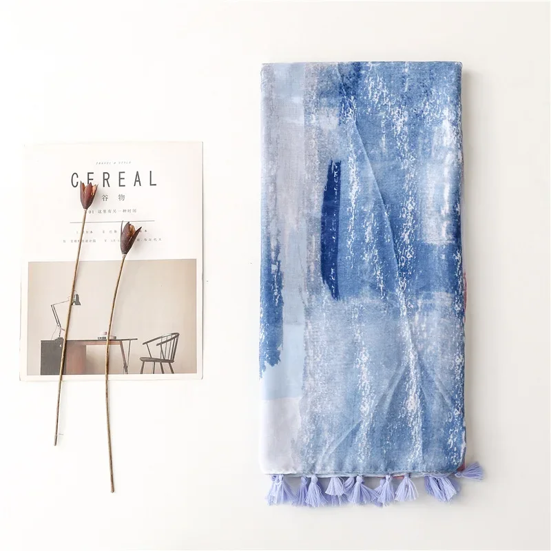 New Fashion Spring Unique Blue White Blend Color Printed Cotton Viscose Shawls High Quality Long Large Beach Cover Scarf Women