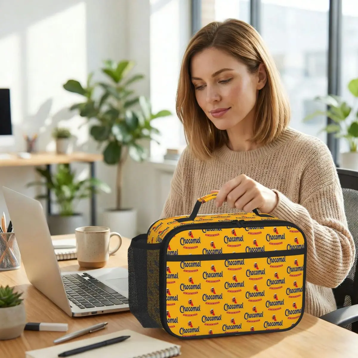 

Chocomel Chocolademelk Nederland 2 Insulated Lunch Bag for Women Office Cooler Thermal Food Box Tote Lunch Boxes Container