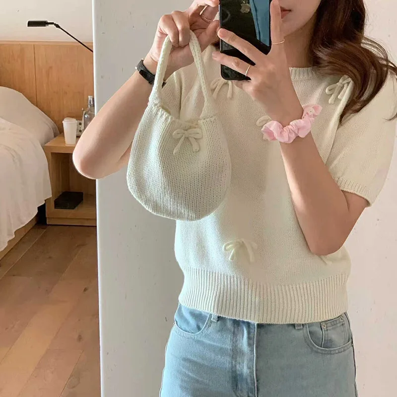 

2025 модный французский стиль, маленький ароматный бант, глазурь, шелковый вязаный женский летний топ с короткими рукавами, новый высококачественный топ с пышными рукавами Wh2