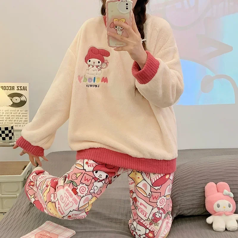 Sanrio hello kitty pajamas female autumn winter coral fleece plus fleece thermal sleepwear cartoon long sleeve home clothing