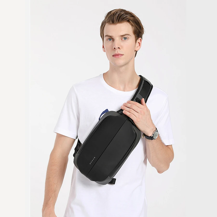 Fashion Chest Bag Men Travel Waterproof Leisure Business Chest Sports Packs Messenger Shoulder Sling Running Bag men\'s Boys