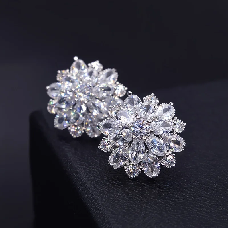Simple Elegant Zircon Flower Stud Earrings For Women CZ Engagement Wedding Fashion Female Jewelry Accessory Wholesale