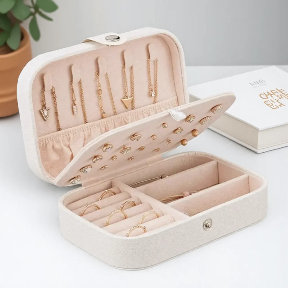 

NEW PU Leather Jewelry Box Organizer Storage Display Box Earring Packaging Home Travel Gift