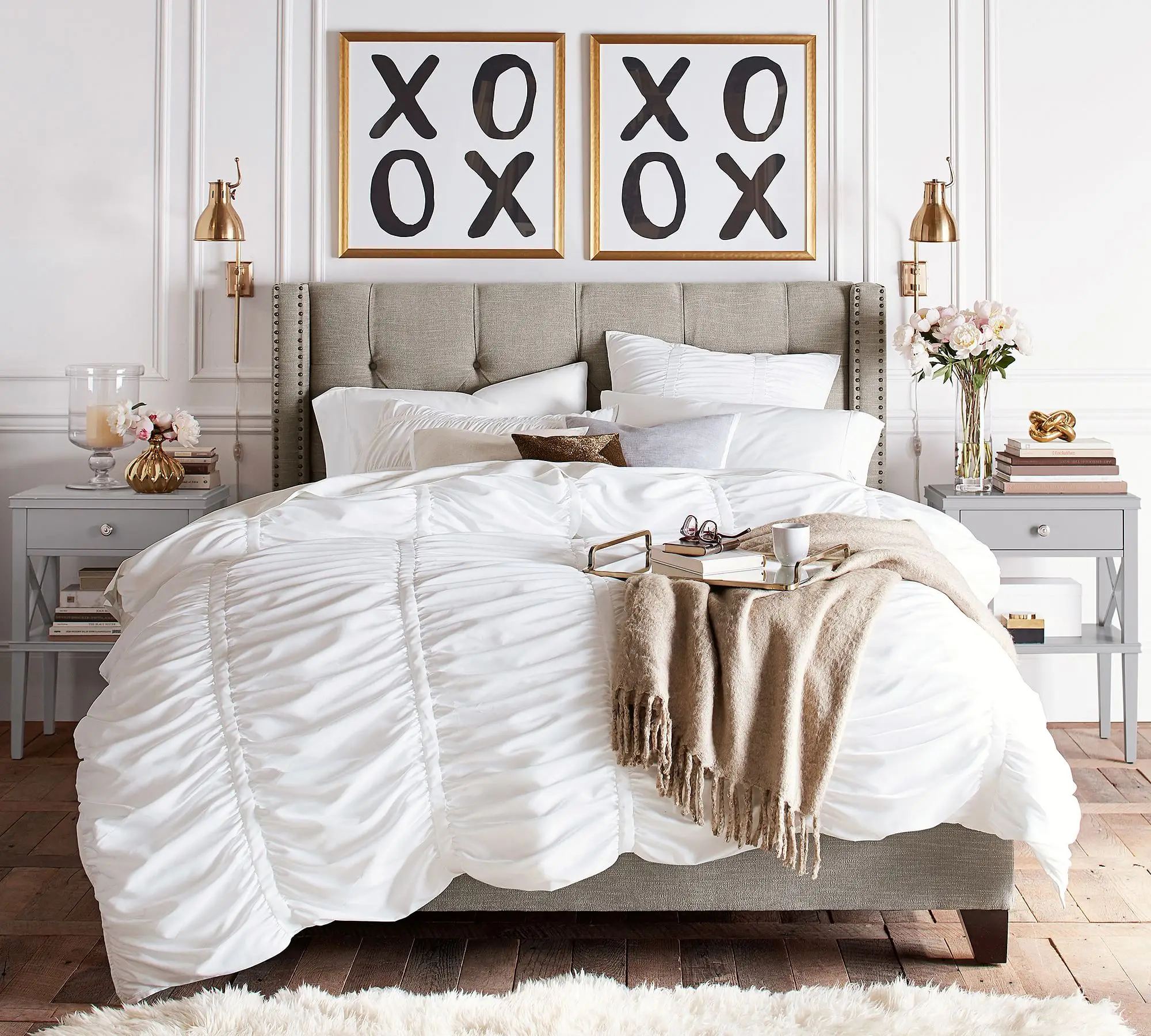 산업 디자인 어린이 침실 가구 높은 헤드보드 터프티드 업홀스터드 침대 나무 프레임 포함