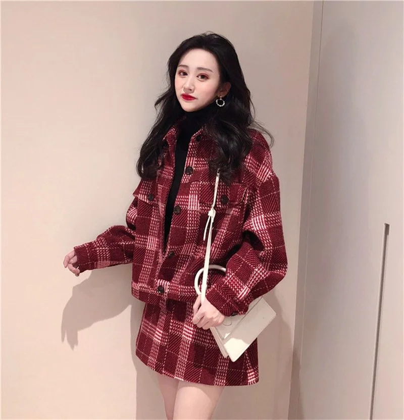 High end Temperament Small Fragrance Style Fashionable Spicy Girl Set Skirt for Autumn Winter 2024 Mature and Stylish Versatile