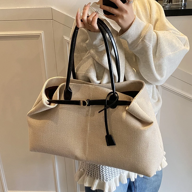 

Кожаная большая сумка в дизайнерском стиле для женщин — просторная сумка через плечо с ремешком через плечо и застежкой-молнией