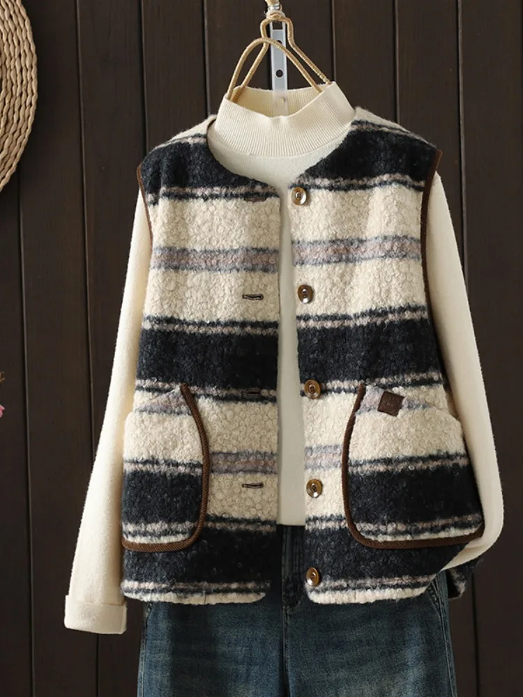 

Жилет из меха ягненка в полоску в стиле ретро, женская осенне-зимняя верхняя одежда, круглый теплый топ с подкладкой на плечо, теплый топ для поездок на работу