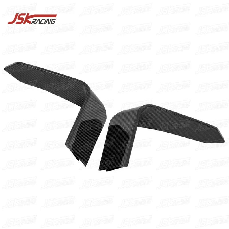 

Декоративная накладка на передний бампер из карбона для Audi TTRS 2015-2019 годов