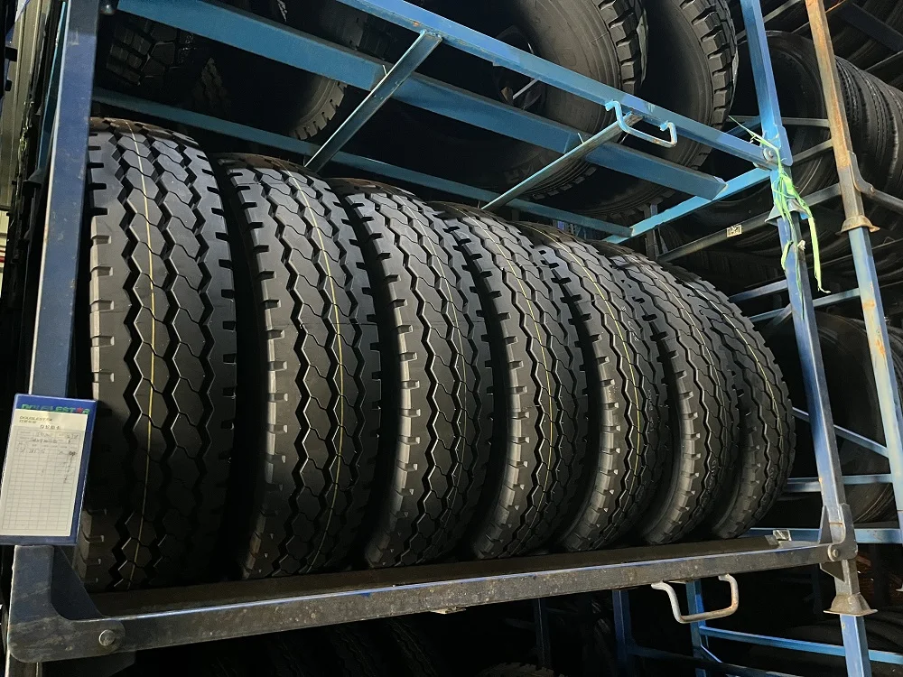 11R20 12R20 LKW-Reifen 1200 24 LEXMONT Radial-LKW-Reifen