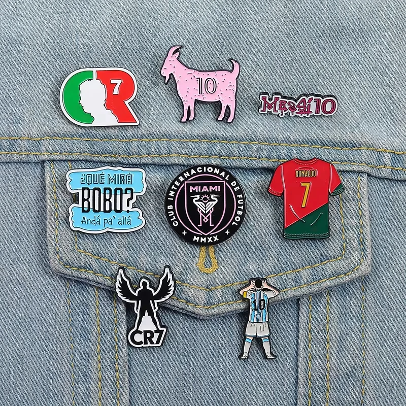 Fashion Football Star Surrounding Enamel Pins Cr7 Football Club Messi 10 Letters Lapel Metal Badge Brooch Jewelry Gift