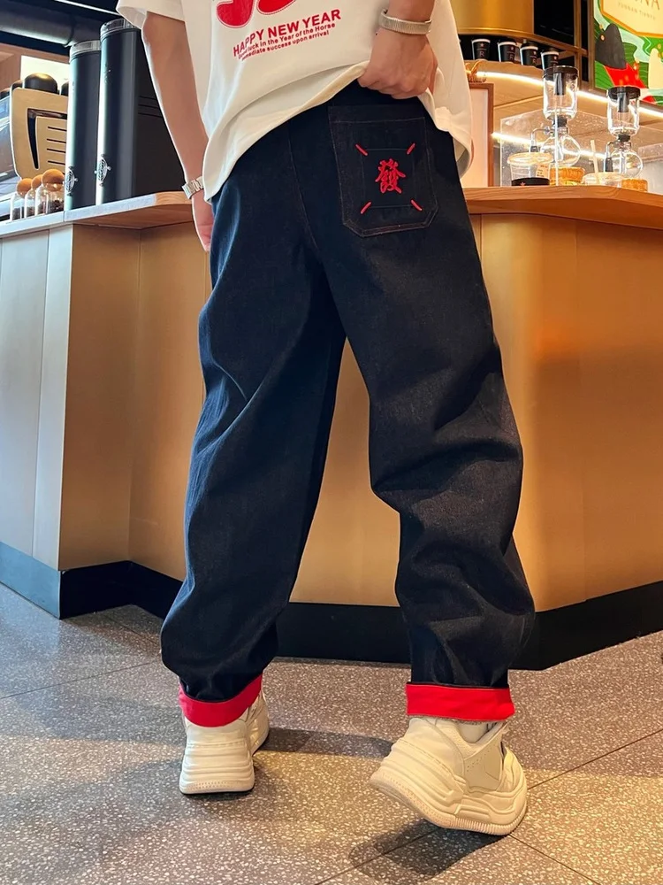 

Новые мужские джинсы 2026 года с высокой талией, прямые, с вышивкой, широкие штанины, люксовые, на все сезоны, повседневные, модные, городские, стильные