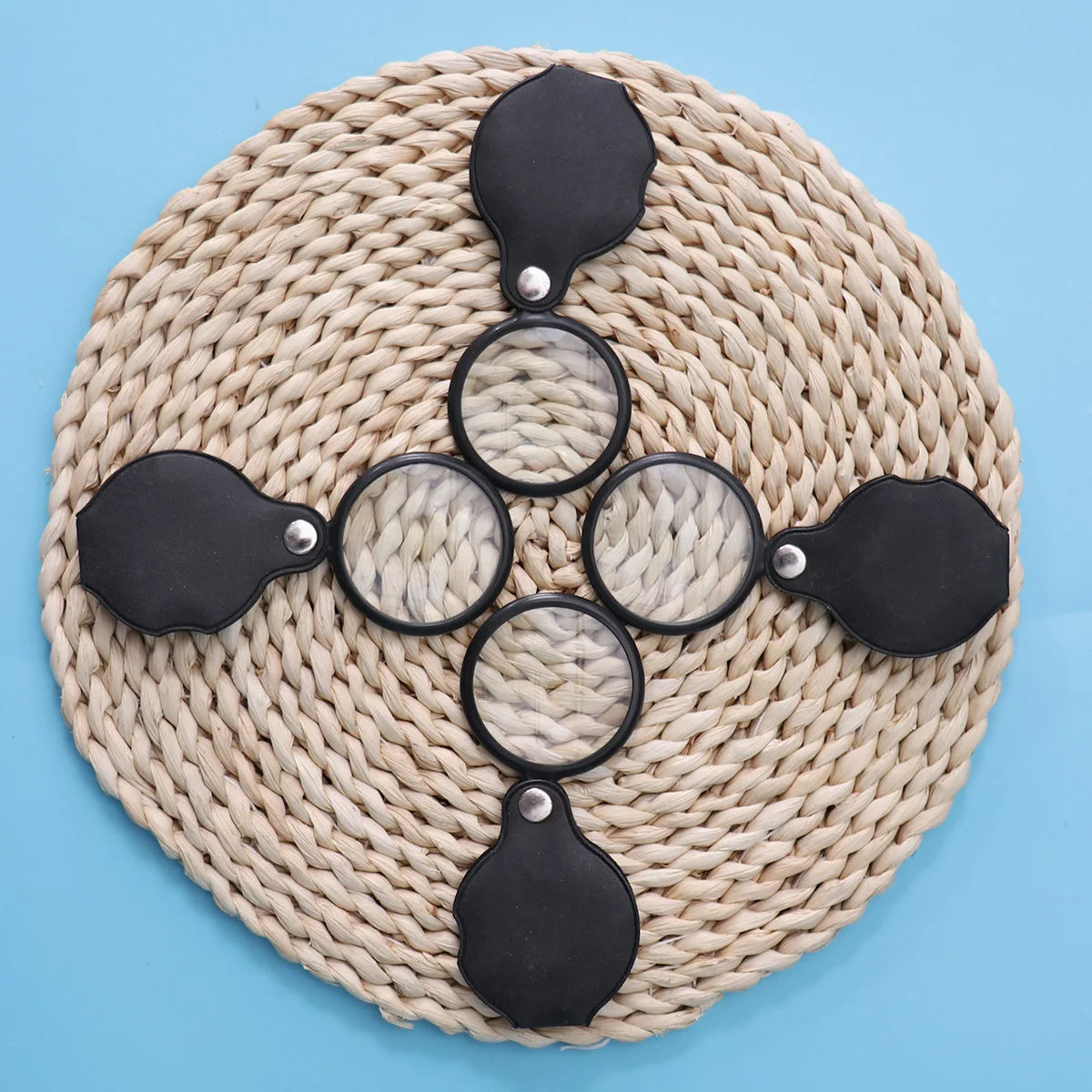 

4Pcs Pocket 5x Magnifying Glass Folding Loupe 50mm Suede Case Portable Reading Jewelry Inspection 5x Magnifying Glass