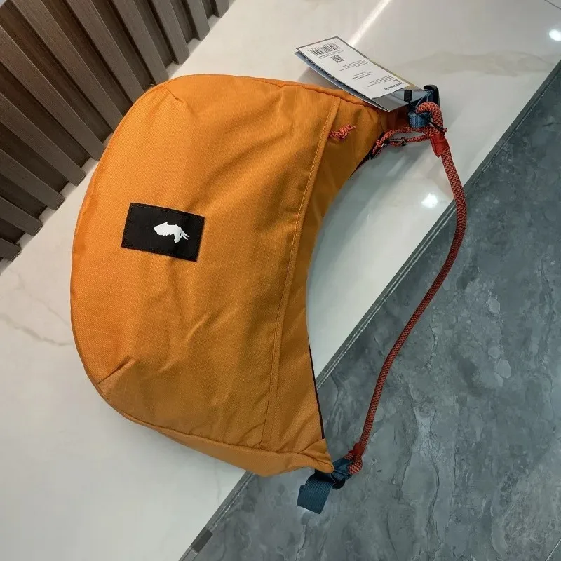2026 women's nylon crossbody shoulder bag with contrasting color design, dumpling bag, simple and lightweight image 4
