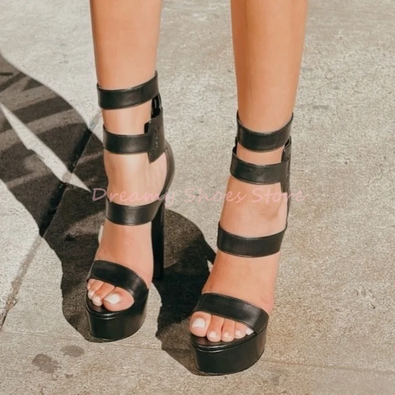 

Черные кожаные босоножки на платформе с ремешком на щиколотке, с вырезами, с узким ремешком, с открытым носком, на тонком высоком каблуке, сексуальные, модные, с молнией сзади, для вечеринок