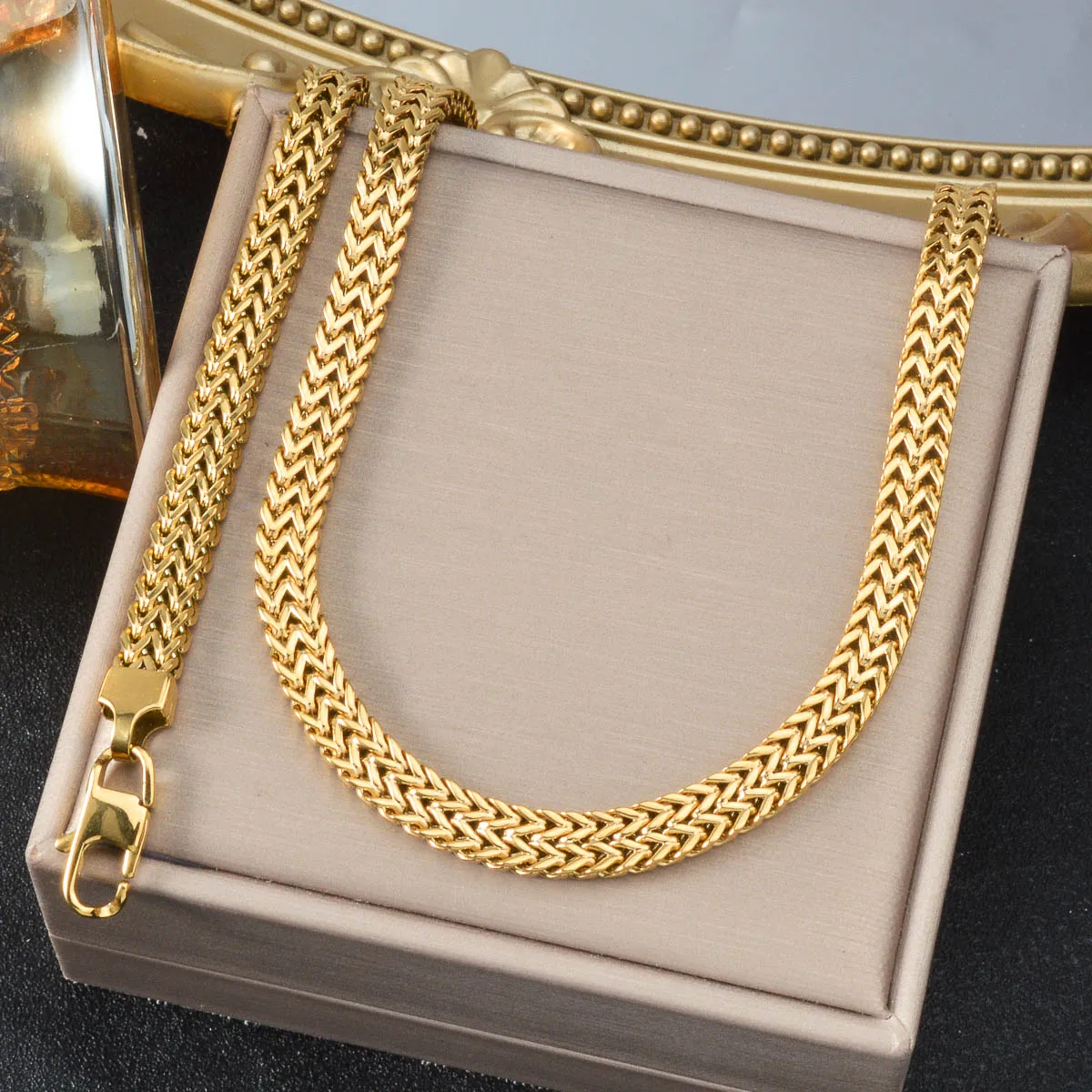 

Stainless Steel Wheat Chain Necklace Bracelet Women Set Classic Luxury Jewelry Set for Birthday Valentine Gift Anniversary