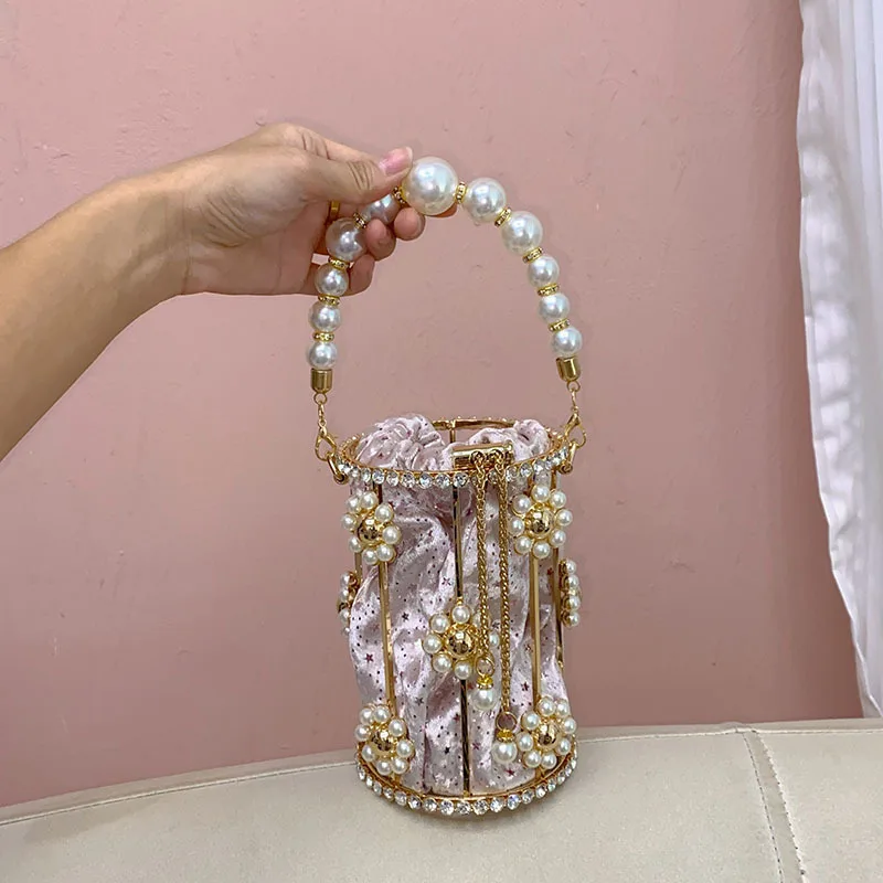 Süß und glänzend, diamantbesetztes Stern-Nischendesign, Eimertasche, Vogelkäfig-Abendtasche, tragbare Perlen-Bankettasche – Detail 4