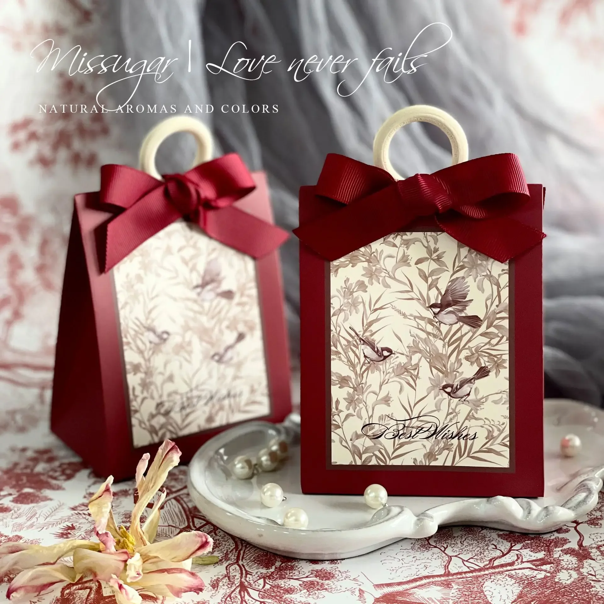 Flowers Birds and Forest Wedding Candy Box with Wooden Ring DIY Favors Birthday Party Jelwery Gift Packing Box Empty Paper Boxes