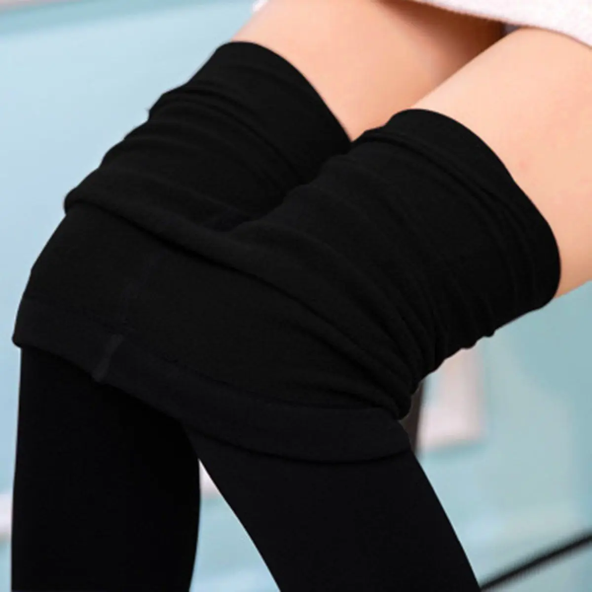 Winter Solid Color Leggings for Women High Waist Thick Velvet Stretch Leggings Black Skin Warm Casual Leggings Can Worn Outside