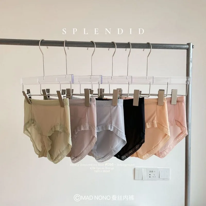 The New Authentic MAD NONO Women's Silk Panties (a Box of 6 Colors) Are A Lightweight, Breathable, Seamless and Sexy Cotton File