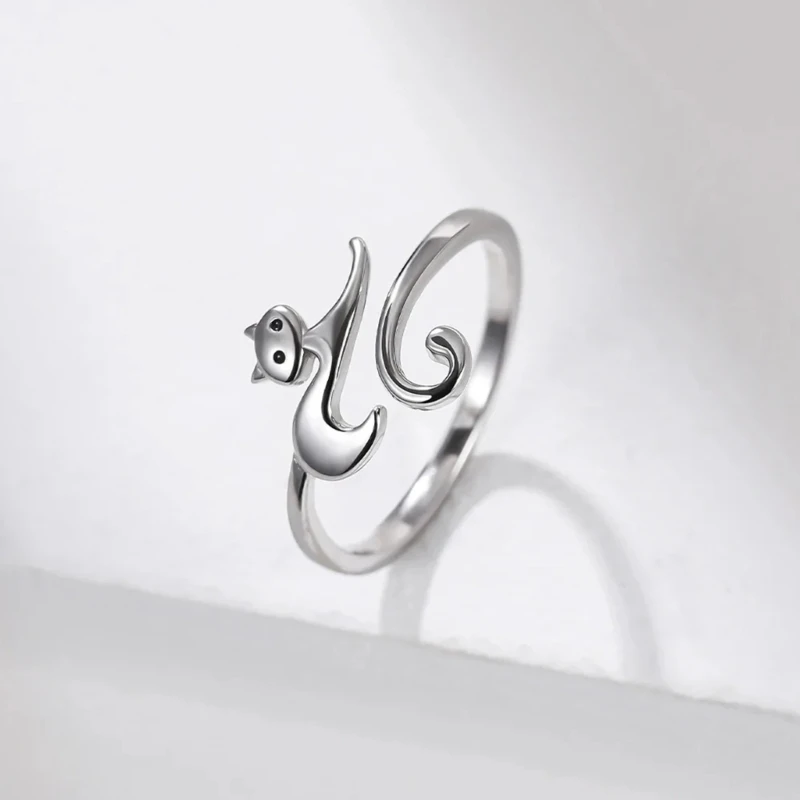 Crochet Rings Adjustable Thumb Rings Alloy Yarn Tension Rings Crocheted Accessory Kits Knitting Crocheting Tool image 4