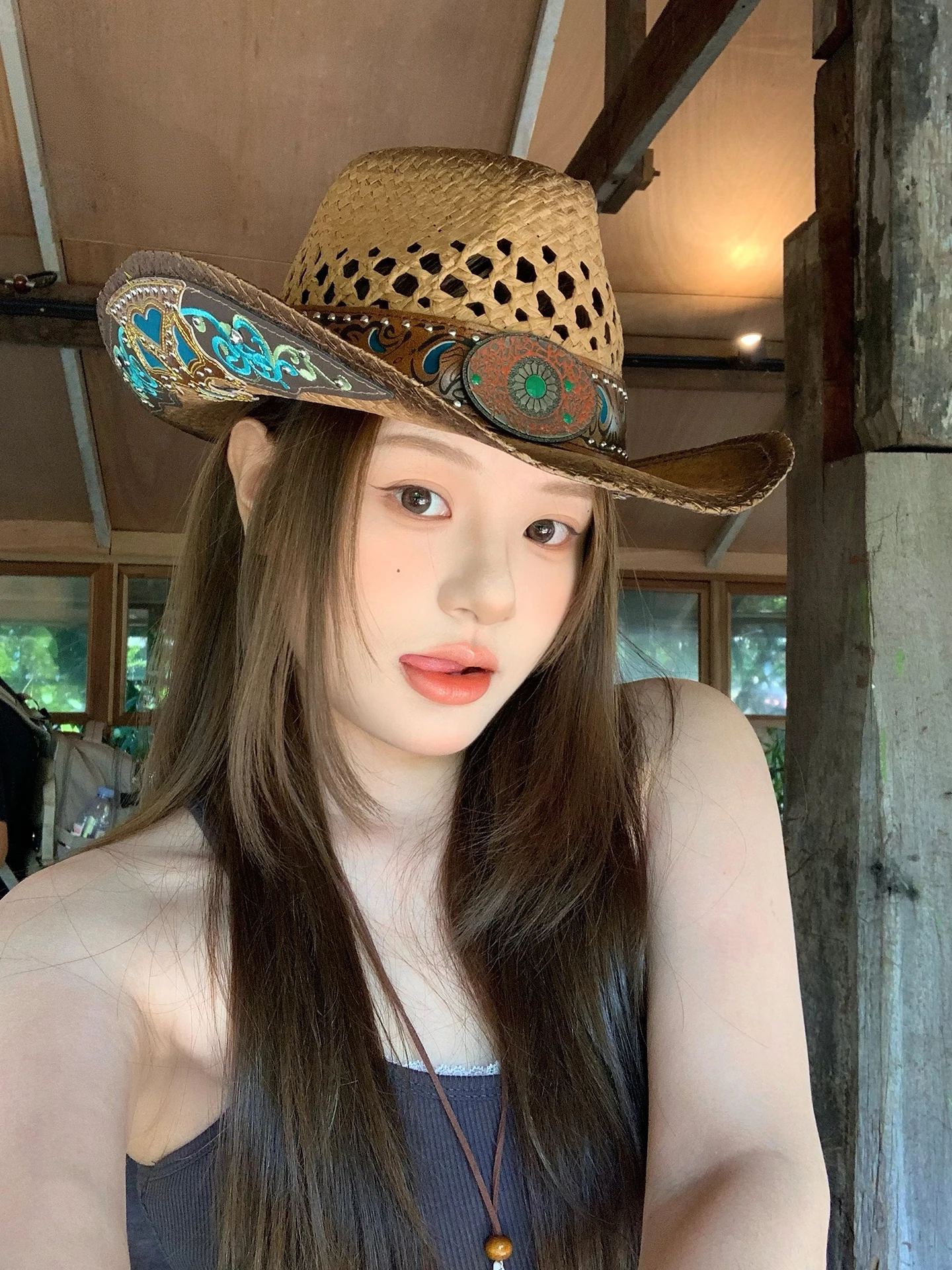 Bohemian Style Women's Straw Hat Spring Summer New Outdoor Sun Protection Mountain Climbing Hat Large Brim Western Cowboy Hat
