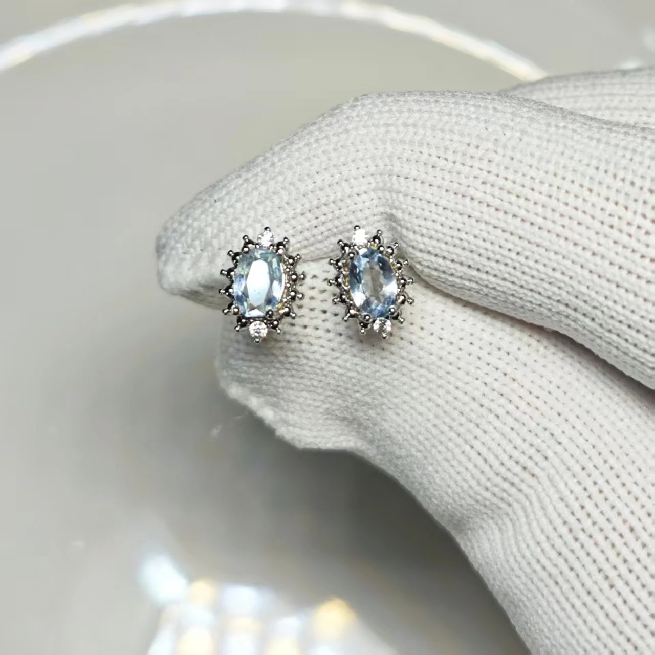 Genuine Natural Blue Topaz 925 Sterling Silver Stud Earrings for women Jewelry Gift 1.4ct Ocean Blue Topaz Oval Pave CZ